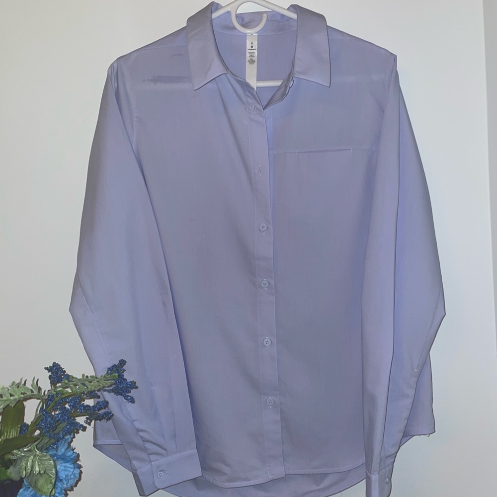 Full Day Ahead Lululemon blouse